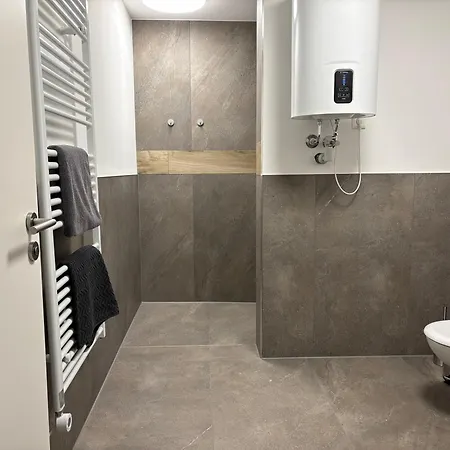 Dazeheim 1 Neubrandenburg